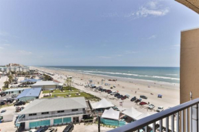 Top Floor Ocean View Condo Steps from the beach & Flagler Avenue